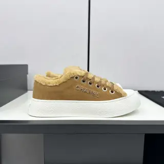 Chanel casual sneakers