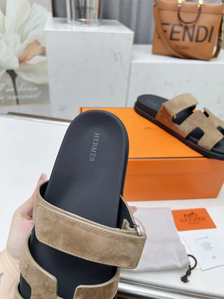 Hermès chypre H-shaped Velcro flat sandals