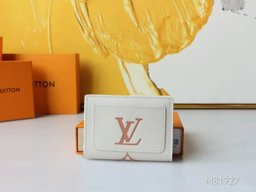 Louis Vuitton Wallet M81927