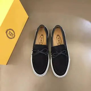 Tods men’s casual loafers