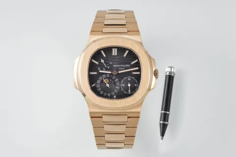 Patek Philippe Nautilus 5712GR
