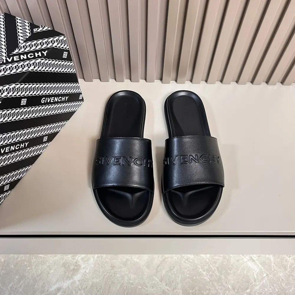 Givenchy slippers