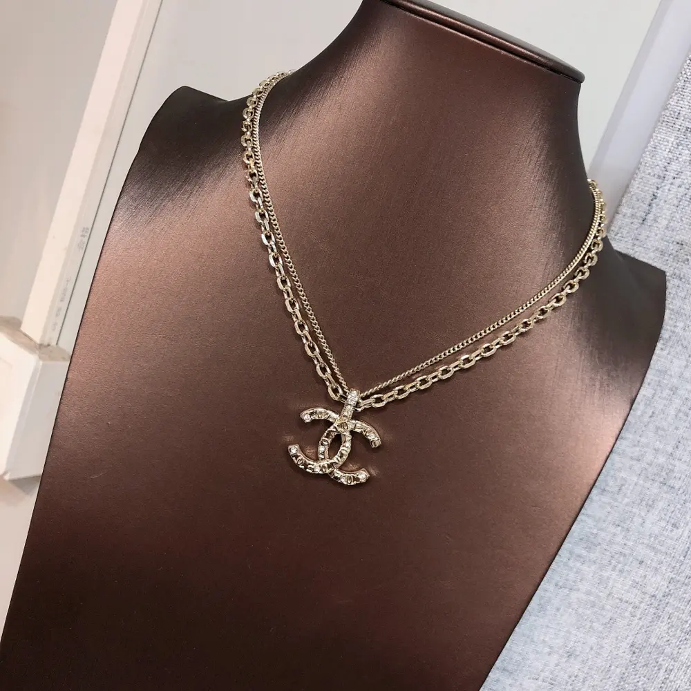 Chanel small zircon necklace