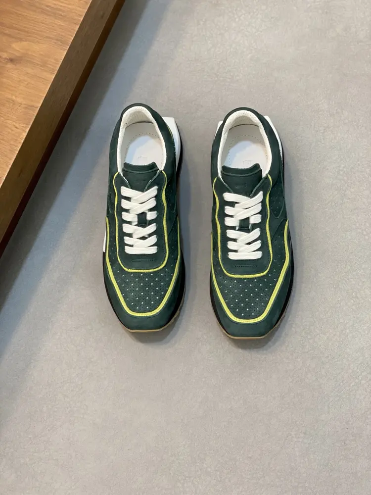 Berluti men’s shoes are handmade. This unique and modern shoe breaks the rules. It uses