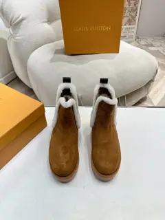 Louis Vuitton Heels