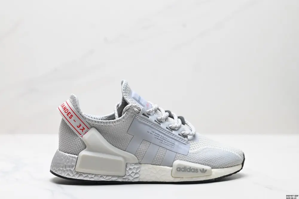 Adidas NMD_R1 V2 Boost Popcorn Super Elastic Midsole Knitted Mesh Casual Sports Running FY1160