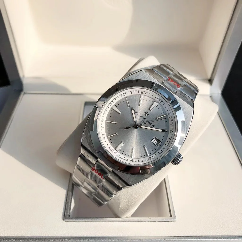 Vacheron Constantin Overseas 4500V