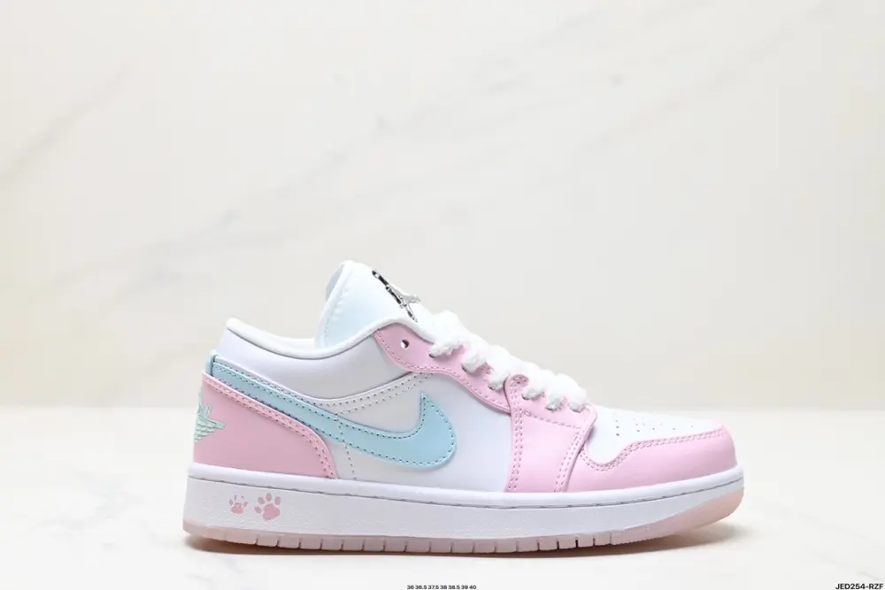 Nike Air Jordan 1 Low SE Sneakers HM3706-141