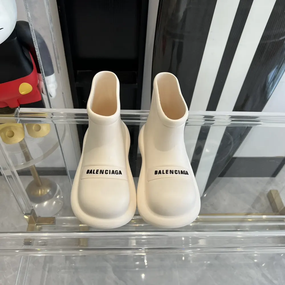 Balenciaga 23 autumn and winter new rain boots