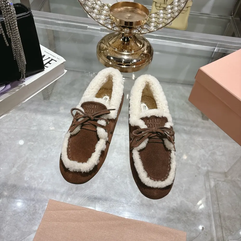 Miu Miu Miu loafers 2024 autumn and winter new cotton shoes furry shoes from Miu series