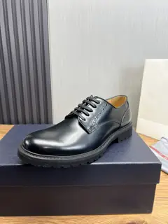 Prada high-end men’s casual leather shoes