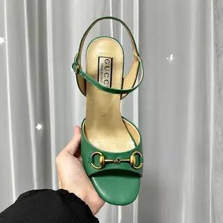 Gucci high-heeled thick-heeled sandals with classic buckle