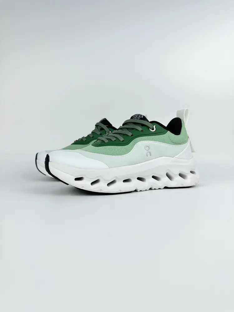 Loewe x on cioudtilt2.0 running shoes