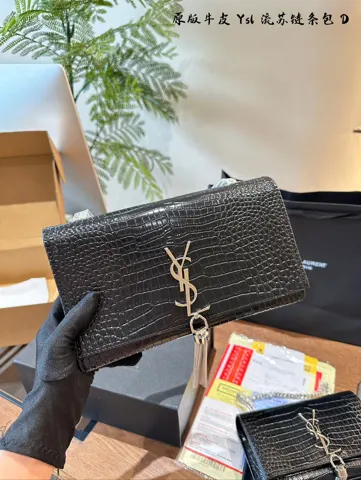 Yves Saint Laurent Bag