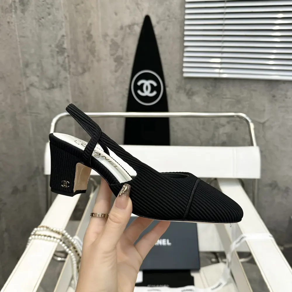 CHANEL high-heeled flat full series Fashionable classic sandals loved by all stars