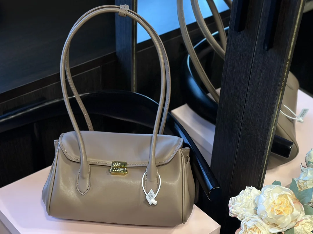 MiuMiu Tote