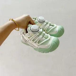 Nike anti-skid tire sole children’s hiking shoes