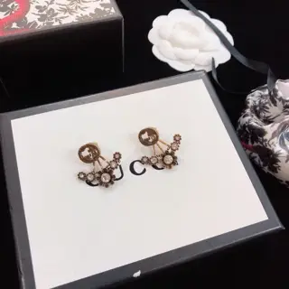 Gucci Double G earrings Purchased products and exclusive molds