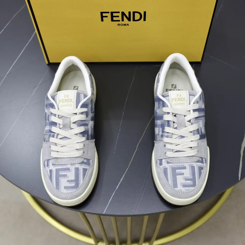 Fendi casual sneakers