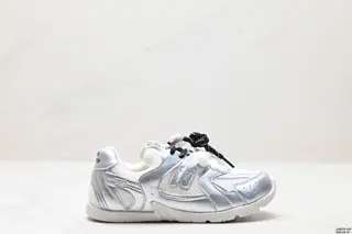 New Balance Children’s shoes Maillard color matching creates a new cross-border cooperation