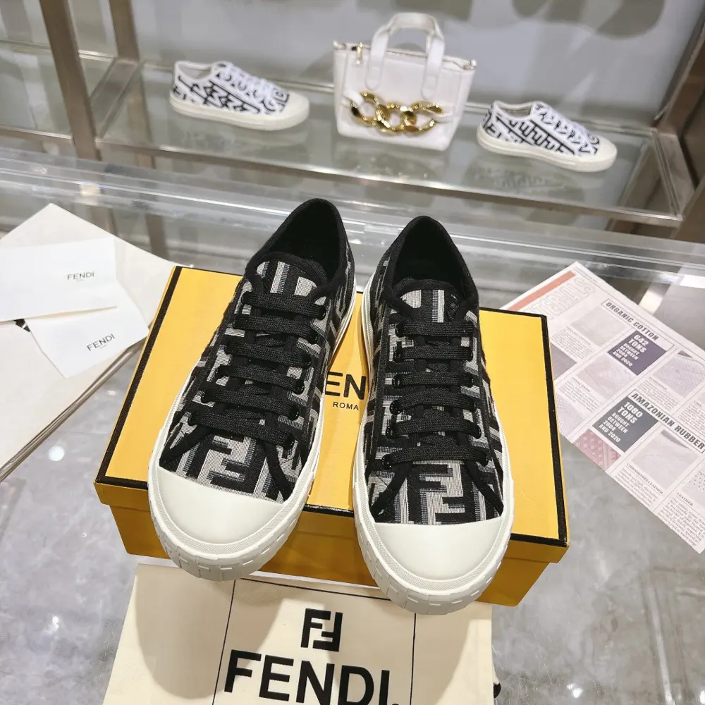 Fendi couple canvas shoes