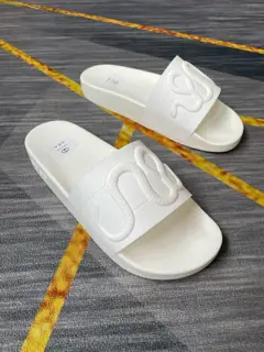 Gucci couple flip flops
