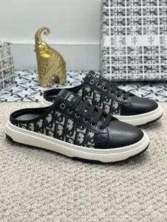 Dior half-slippers official website latest model Casual and fashionable half-slippers for