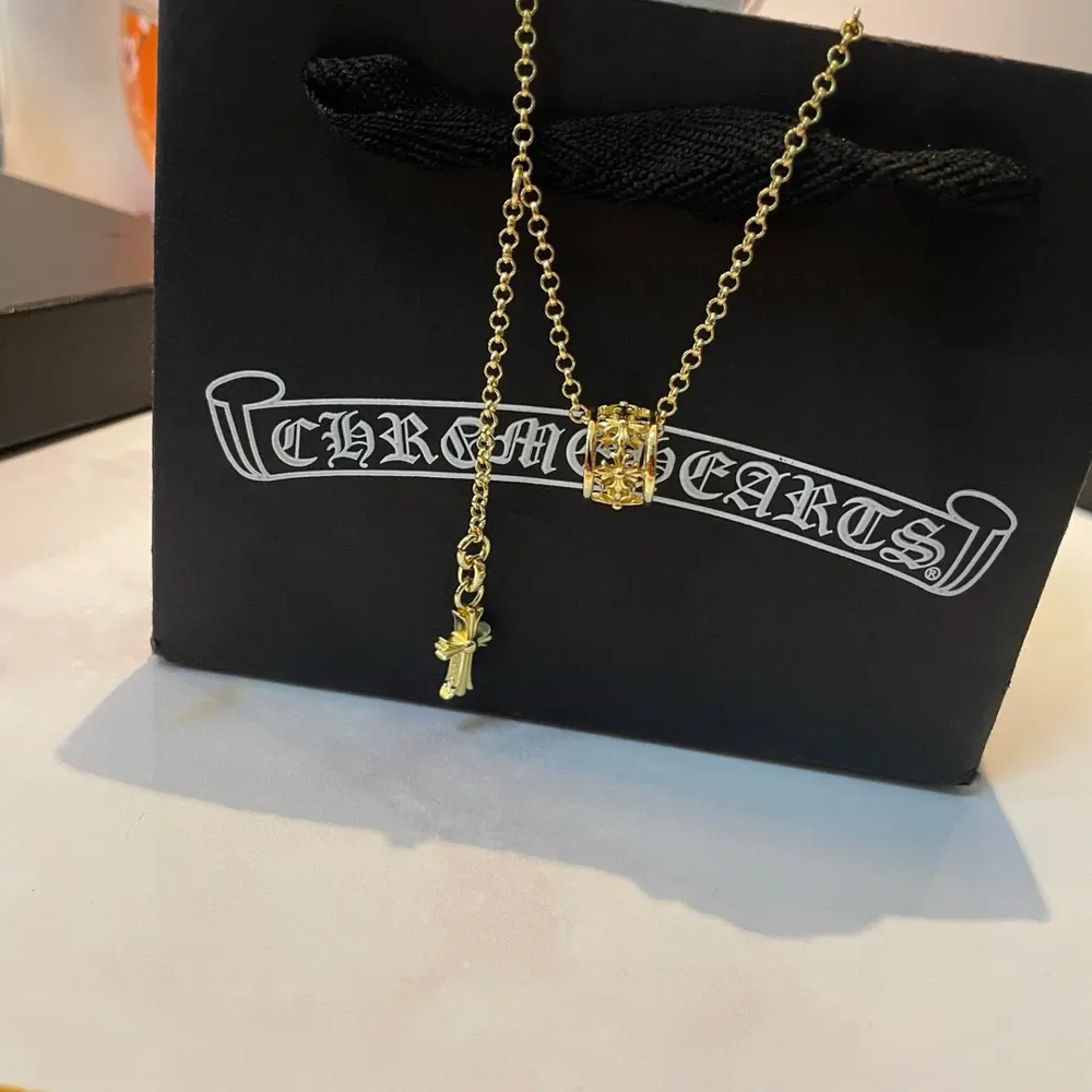 Chrome Hearts Classic Gold Pendant Necklace Cross Circle Pendant