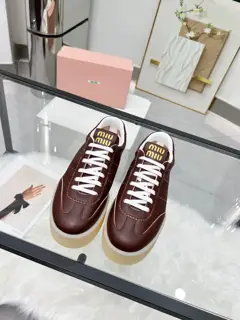 Miu Miu Miu casual white shoes are so beautiful