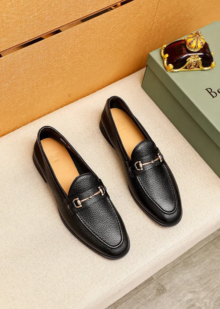 Berluti fashion casual shoes..The upper