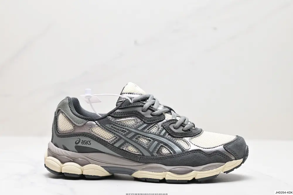 ASICS breathable mesh upper with some synthetic leather material uses the new AHAR+ rubber 1201A789-001