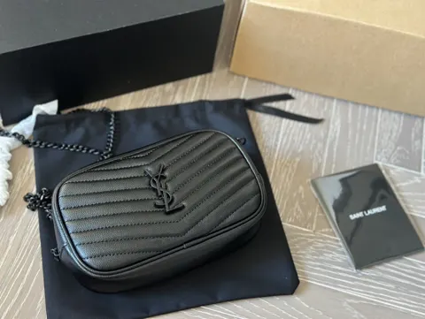 Yves Saint Laurent Loulou