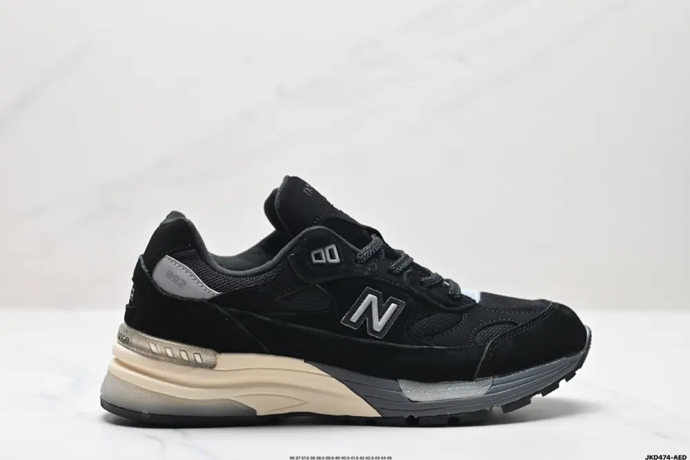 New Balance New Balance Jound × New Balance 992 Retro style upper M992BL