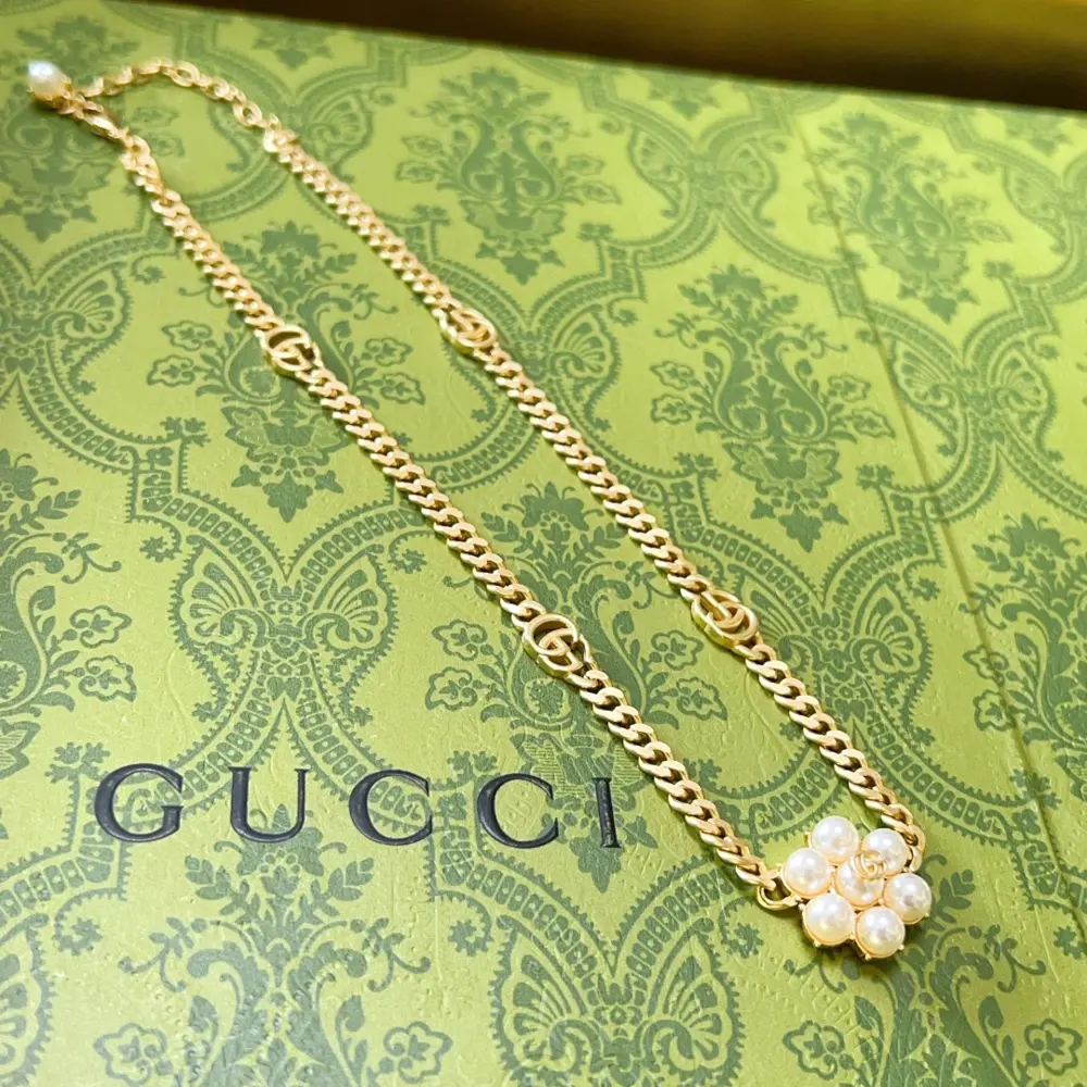 Gucci necklace
