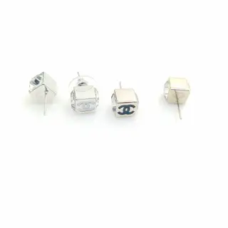 Chanel two-tone diamond earrings