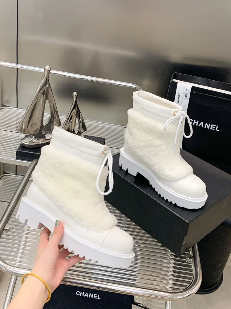Chanel autumn and winter heavy-duty hot-selling short boots