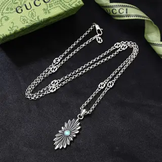 Gucci necklaces are on sale now. Double G necklaces are definitely in the style of Gucci