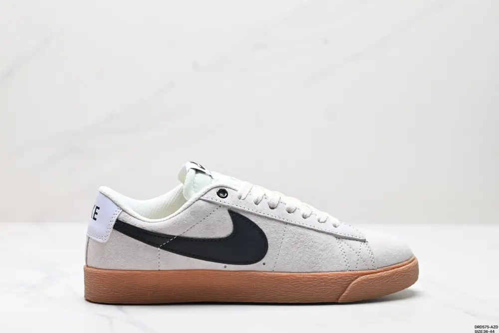 Nike Blazer Low GT Sneakers 704939