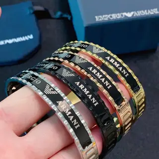 Armani exquisite high-end vintage bracelet