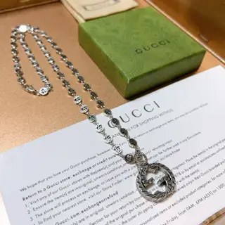 GucciThe latest Gucci necklace with a higher grade chain