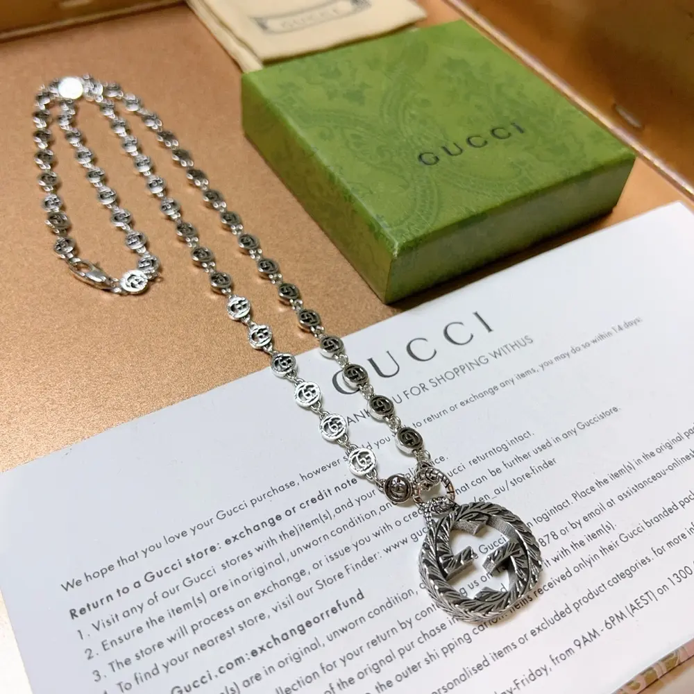 GucciThe latest Gucci necklace with a higher grade chain