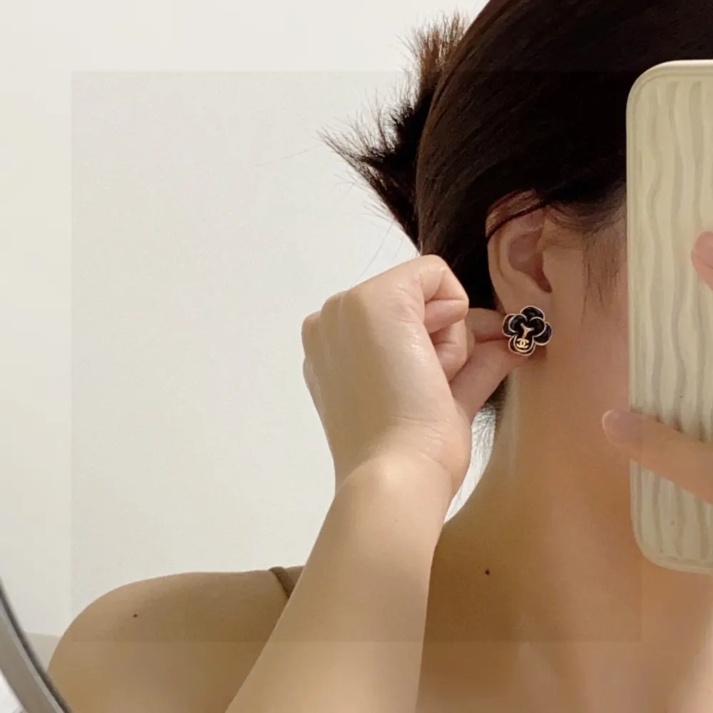 CHANEl style ear clips Earrings