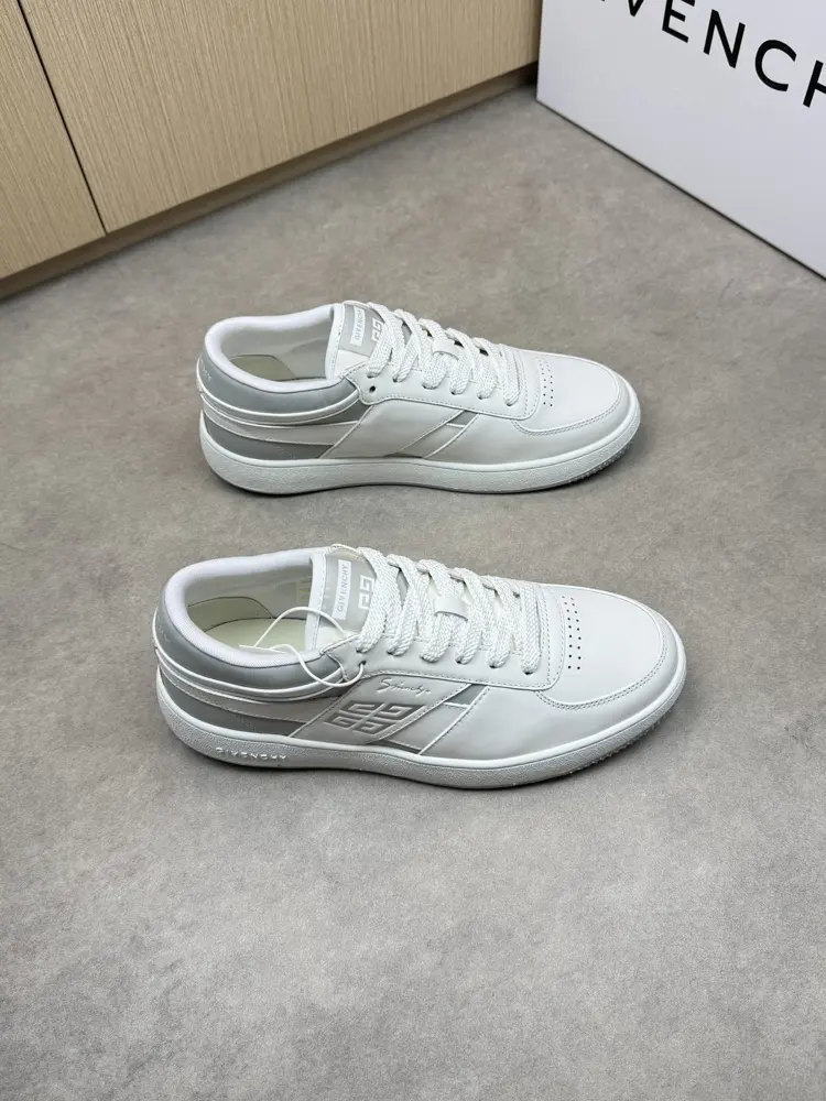 Givenchy upper