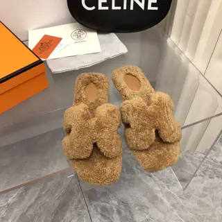 Hermès slippers