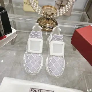 Roger Vivier 2024 new three-dimensional embossed dad shoes are so beautiful