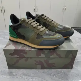 Valentino casual sports shoes