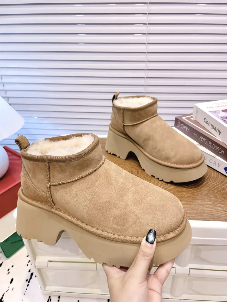 UGG new women’s comfortable and fashionable thick-soled mermaid wedge-heeled short boots 1158311
