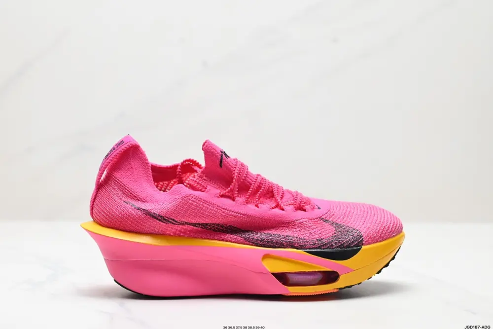New product release Nike Air Zoom Alphafly NEXT% adopts the design language of the previous DV4129-600