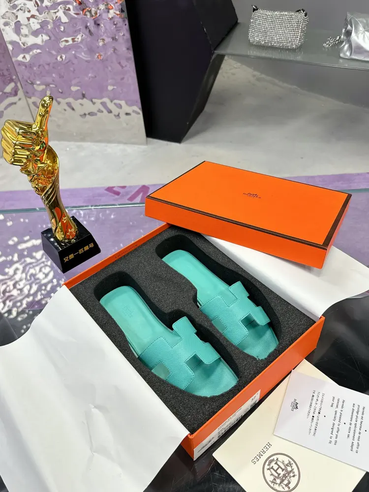 Hermès H slippers