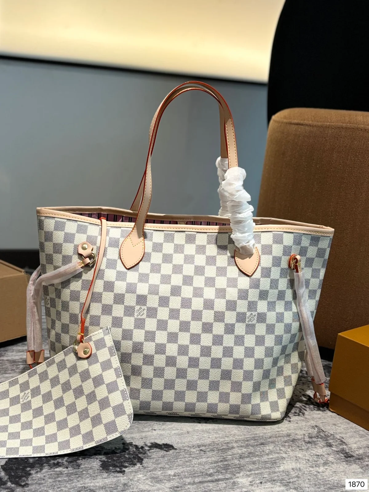 Louis Vuitton OnTheGo